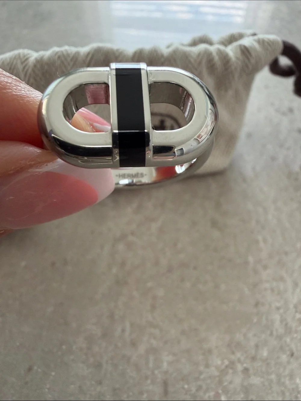 Hermes ring lacquered